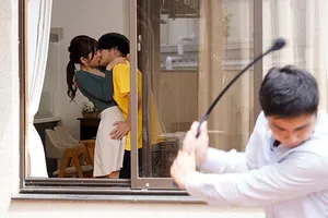 Huấn luyện em gái nhỏ gợi cảm